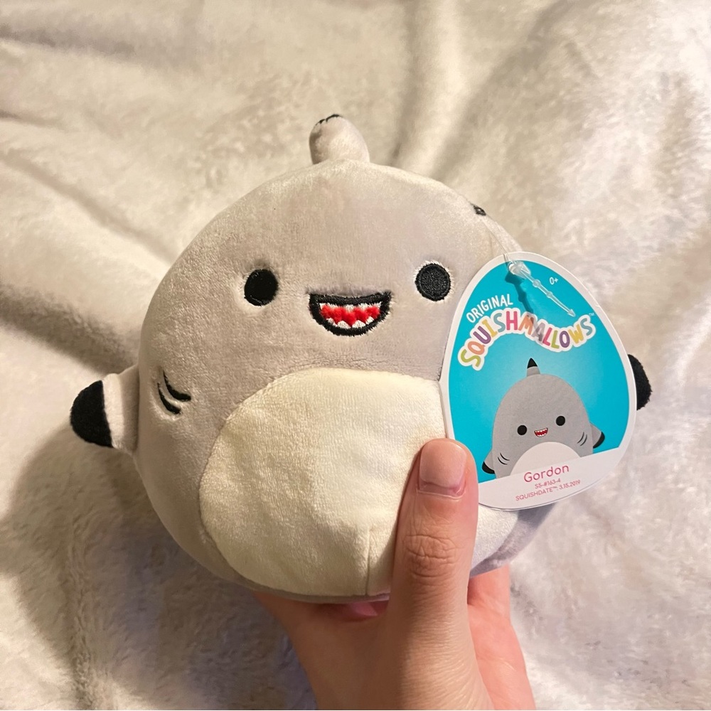 5" Gordon Shark Squishmallow BNWT